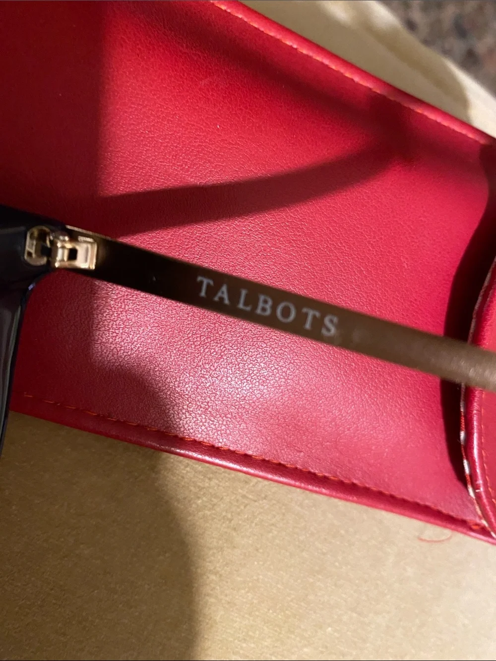 Talbots Blue Sunglasses with Red Case - Picture 3 of 11